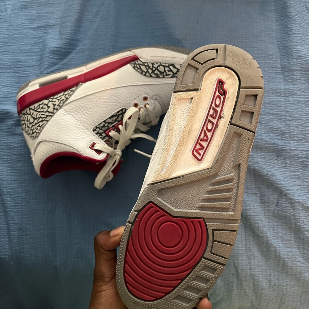 Jordan 3 cardinal red